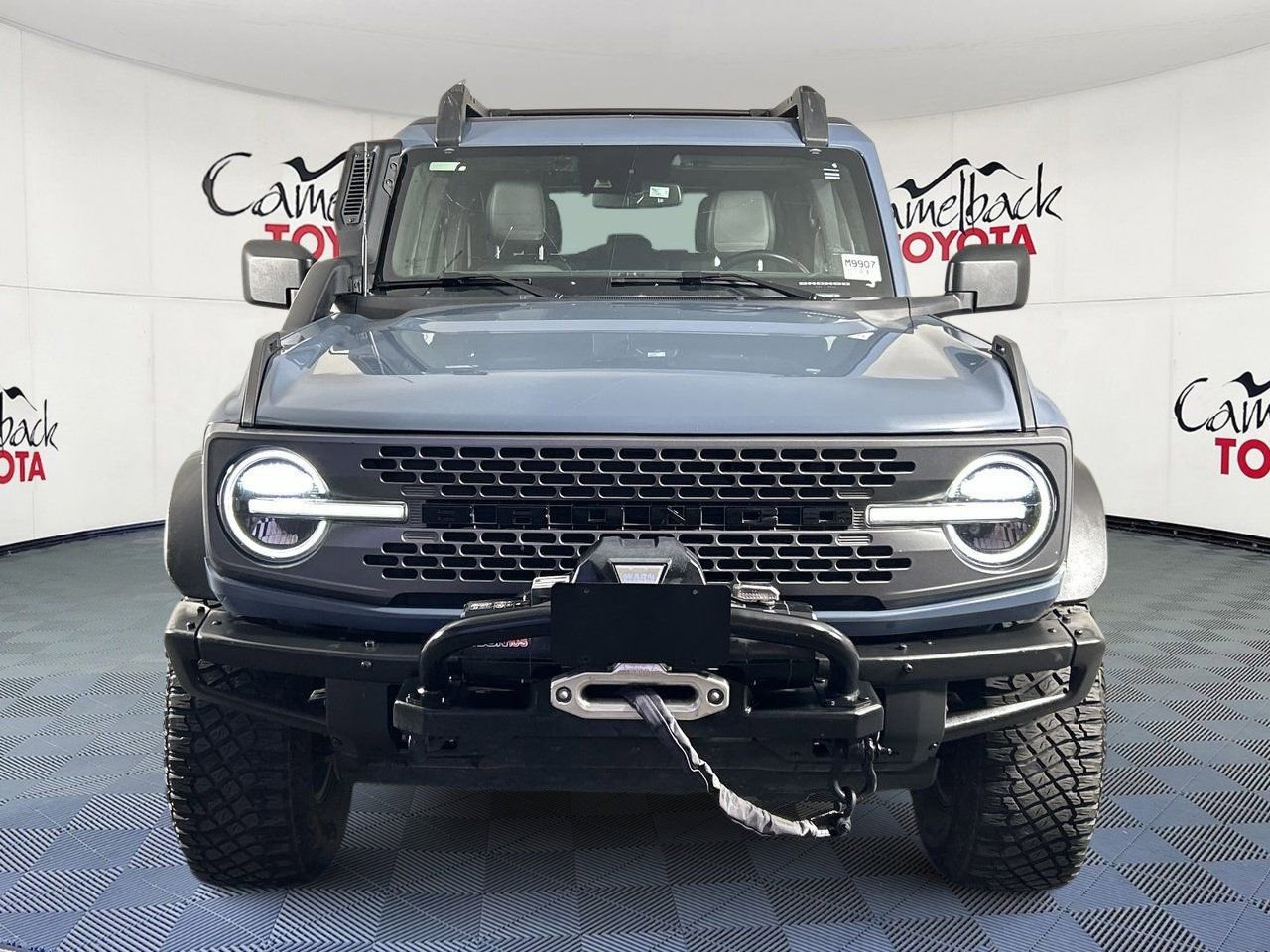 Used 2023 Ford Bronco Everglades image 3