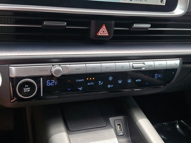 Used 2024 Hyundai Ioniq 6 SEL RWD image 17