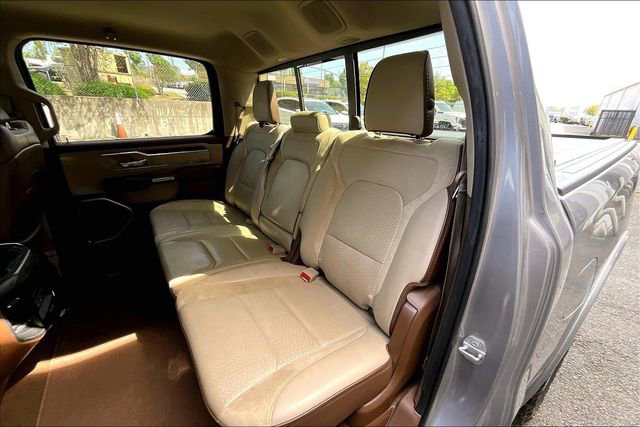 Used 2019 RAM 1500 Laramie AWD/4WD image 19