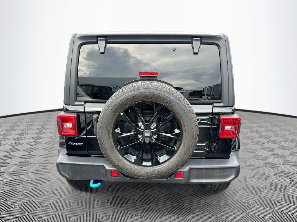 Certified 2023 Jeep Wrangler Unlimited Sahara AWD/4WD image 7