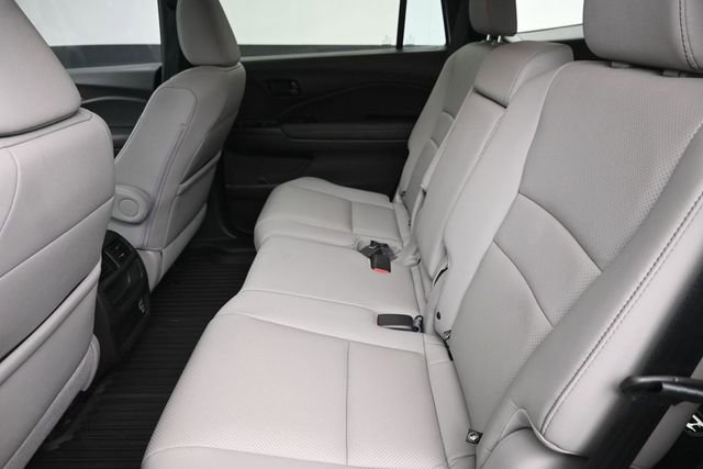 Used 2023 Honda Passport EX-L image 19