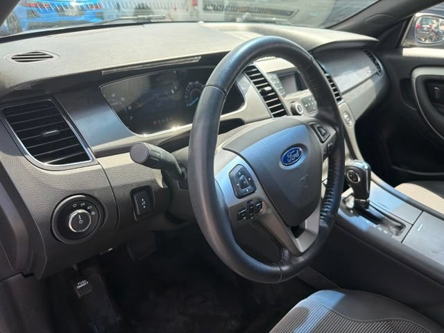Used 2014 Ford Taurus SEL FWD image 14
