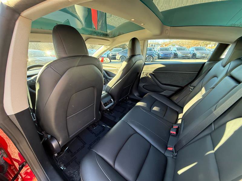 Used 2022 Tesla Model 3 Long Range image 12