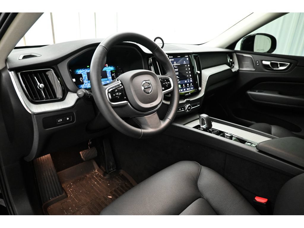 Used 2025 Volvo XC60 T8 Plus w/ Protection Package Premier AWD/4WD image 34
