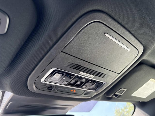 New 2025 Lincoln Nautilus Reserve w/ Jet Appearance Package image 30