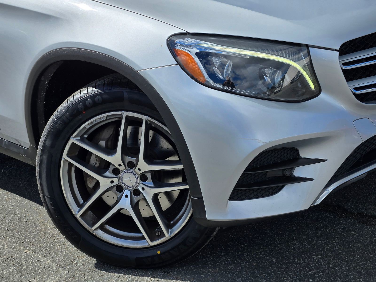 Used 2017 Mercedes-Benz GLC 300 4MATIC image 9