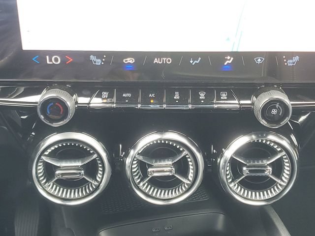 New 2025 Chevrolet Blazer EV LT FWD image 30