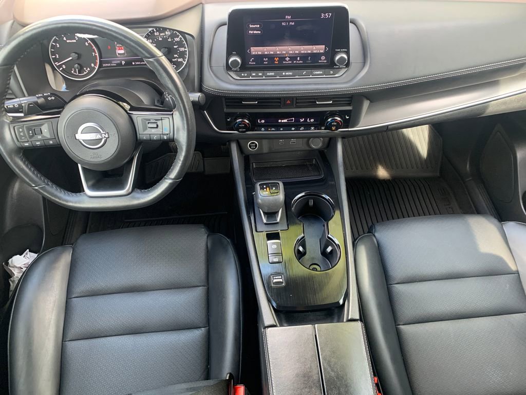 Used 2023 Nissan Rogue SV w/ SV Premium B Package FWD image 15