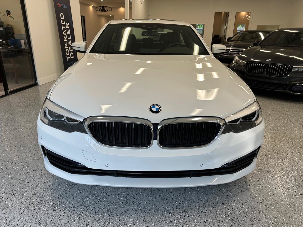 Used 2019 BMW 530i w/ Convenience Package RWD image 13