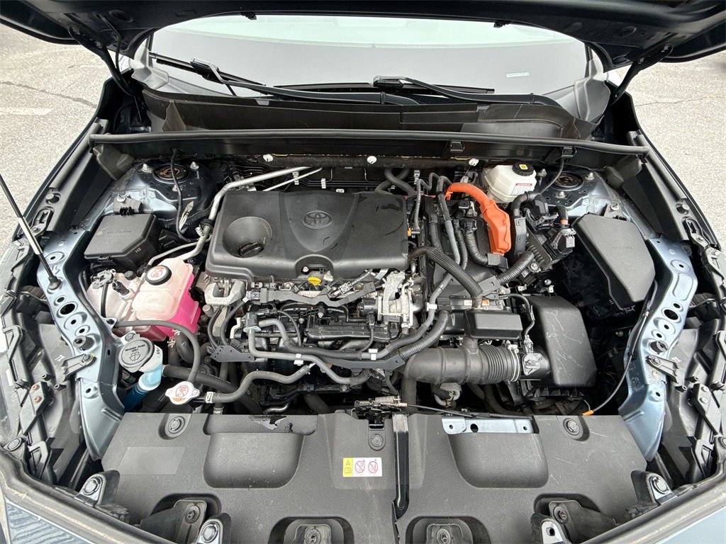 Used 2021 Toyota Venza XLE image 17