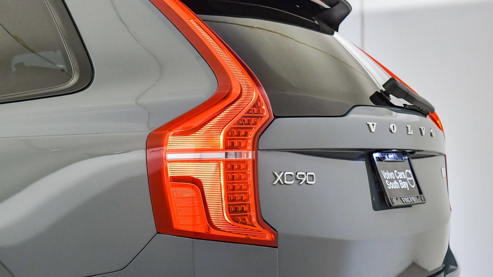 Certified 2023 Volvo XC90 T8 Ultimate image 11