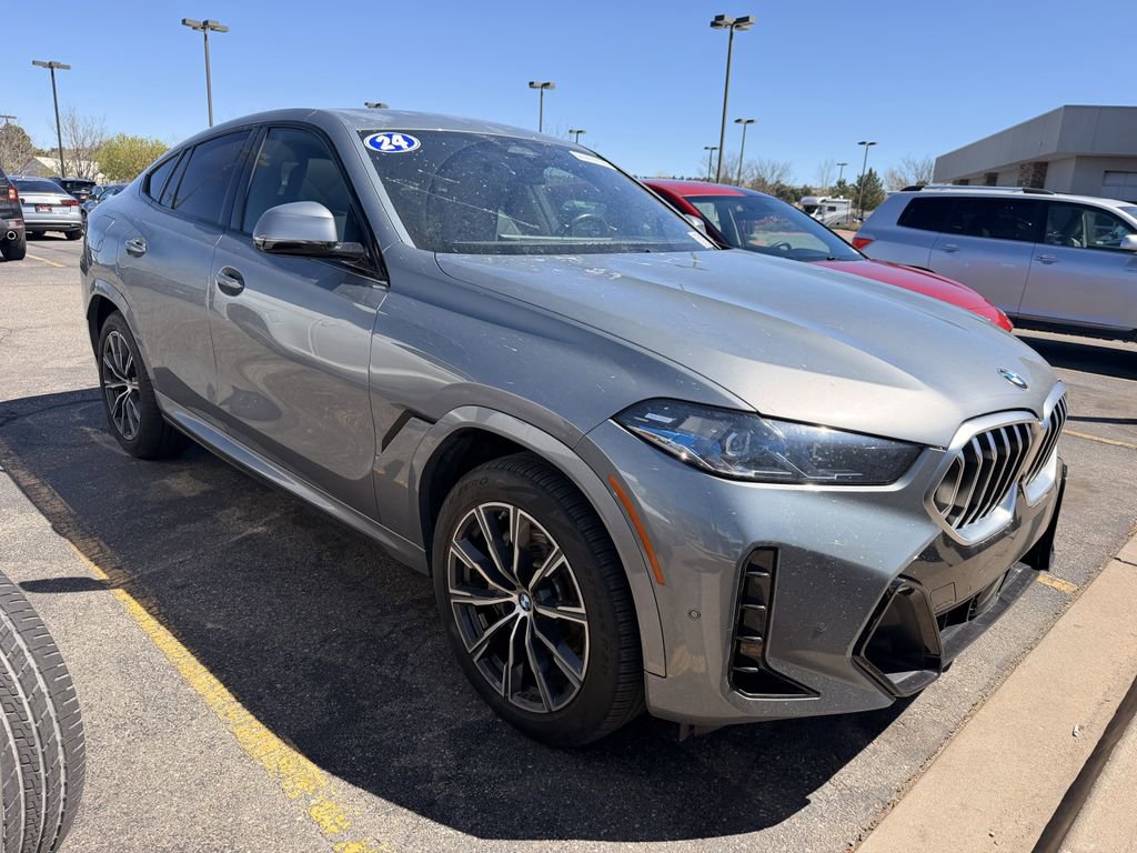 Used 2024 BMW X6 xDrive40i w/ Premium Package image 1