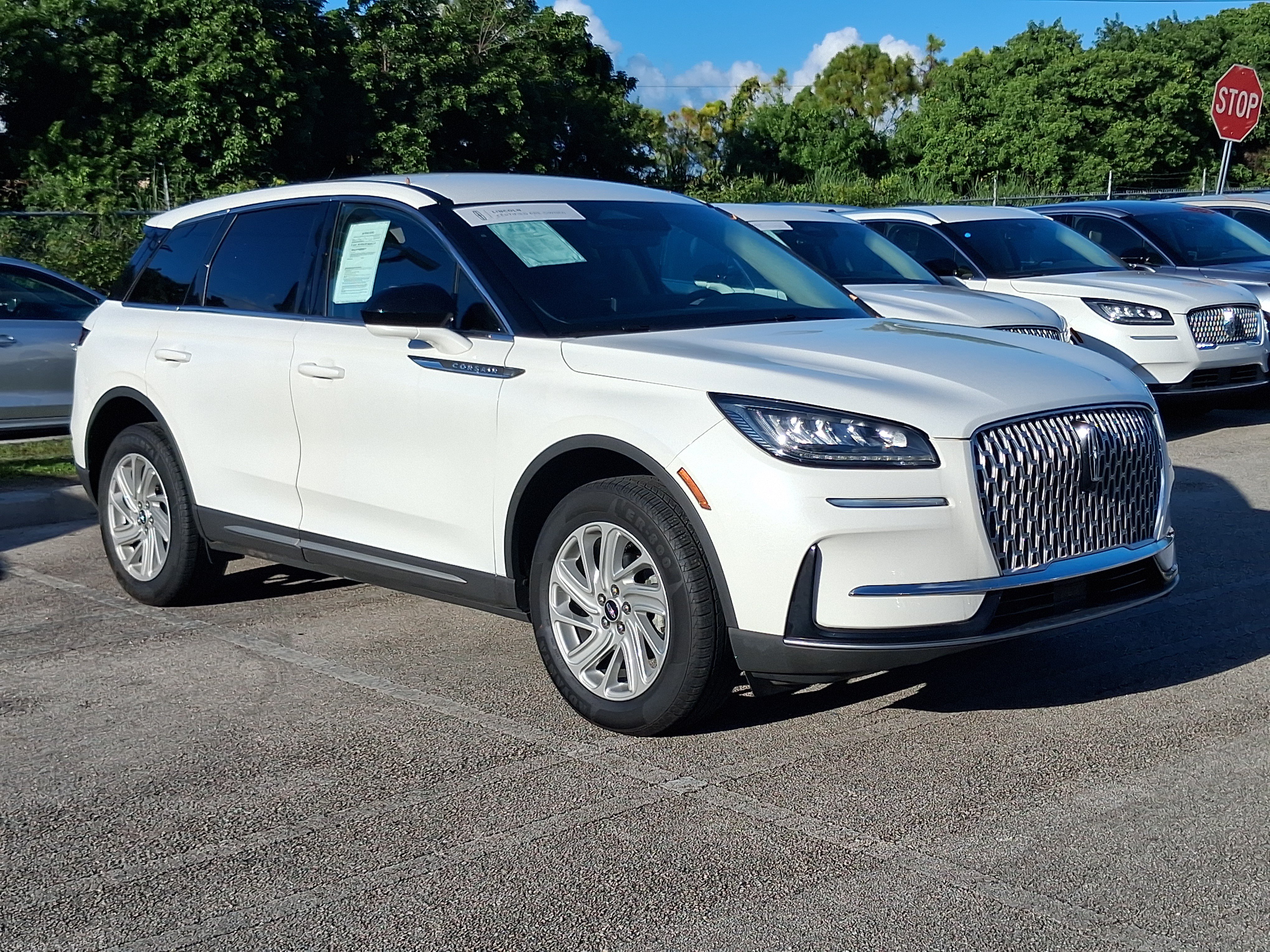 Used 2023 Lincoln Corsair FWD image 21