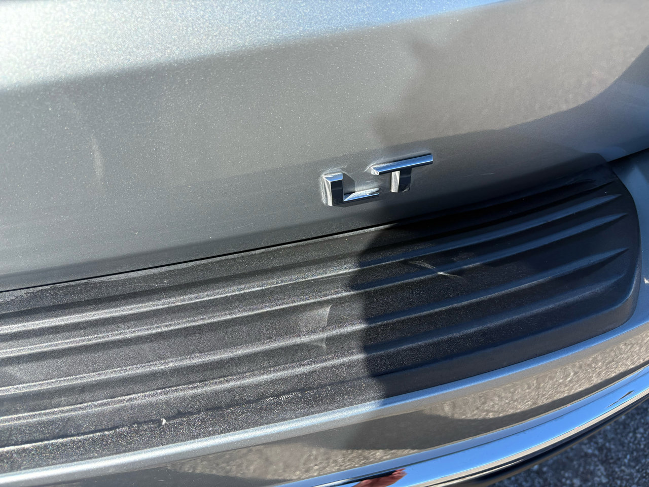 Used 2023 Chevrolet Tahoe LT w/ Luxury Package image 32