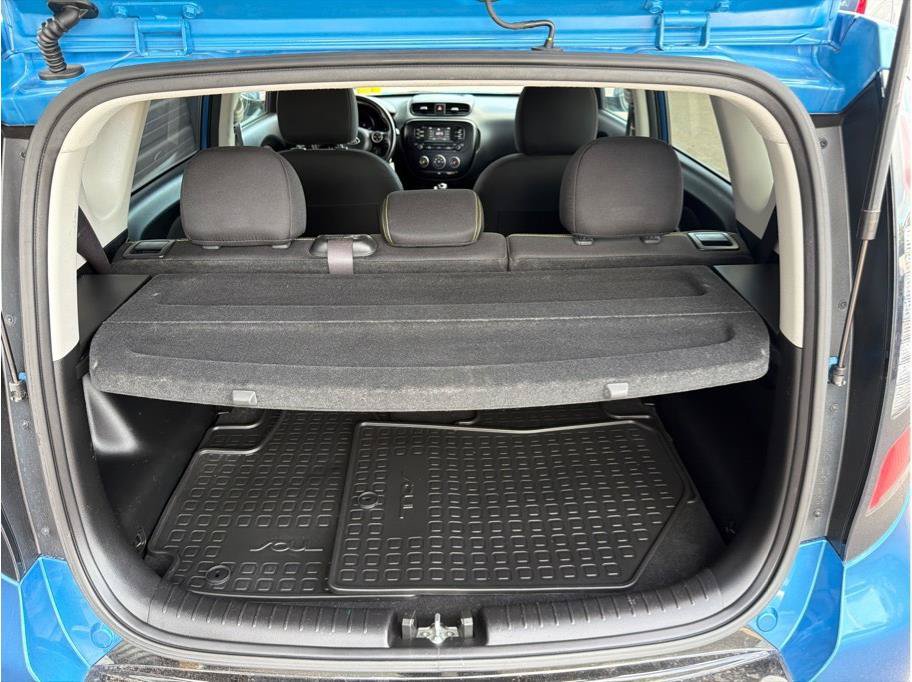 Used 2016 Kia Soul + w/ Designer's Package FWD image 21