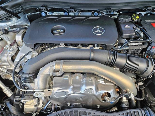 New 2026 Mercedes-Benz GLA 250 image 16