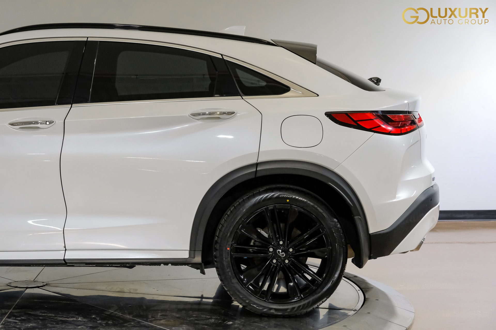 Used 2023 INFINITI QX55 Sensory w/ Lighting Package AWD/4WD image 15