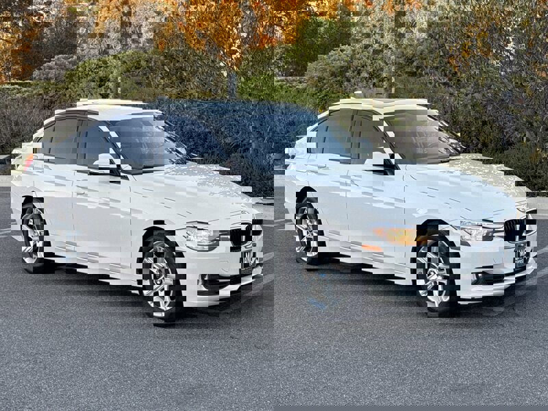 Used 2015 BMW 328i Sedan image 8