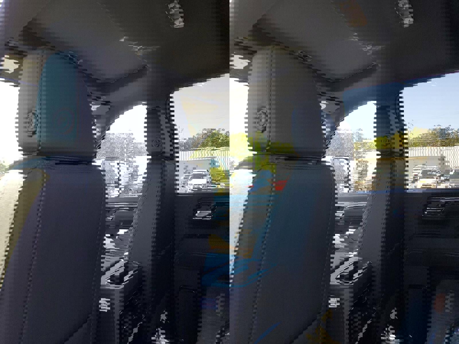 New 2026 GMC Sierra 2500 AT4 image 9