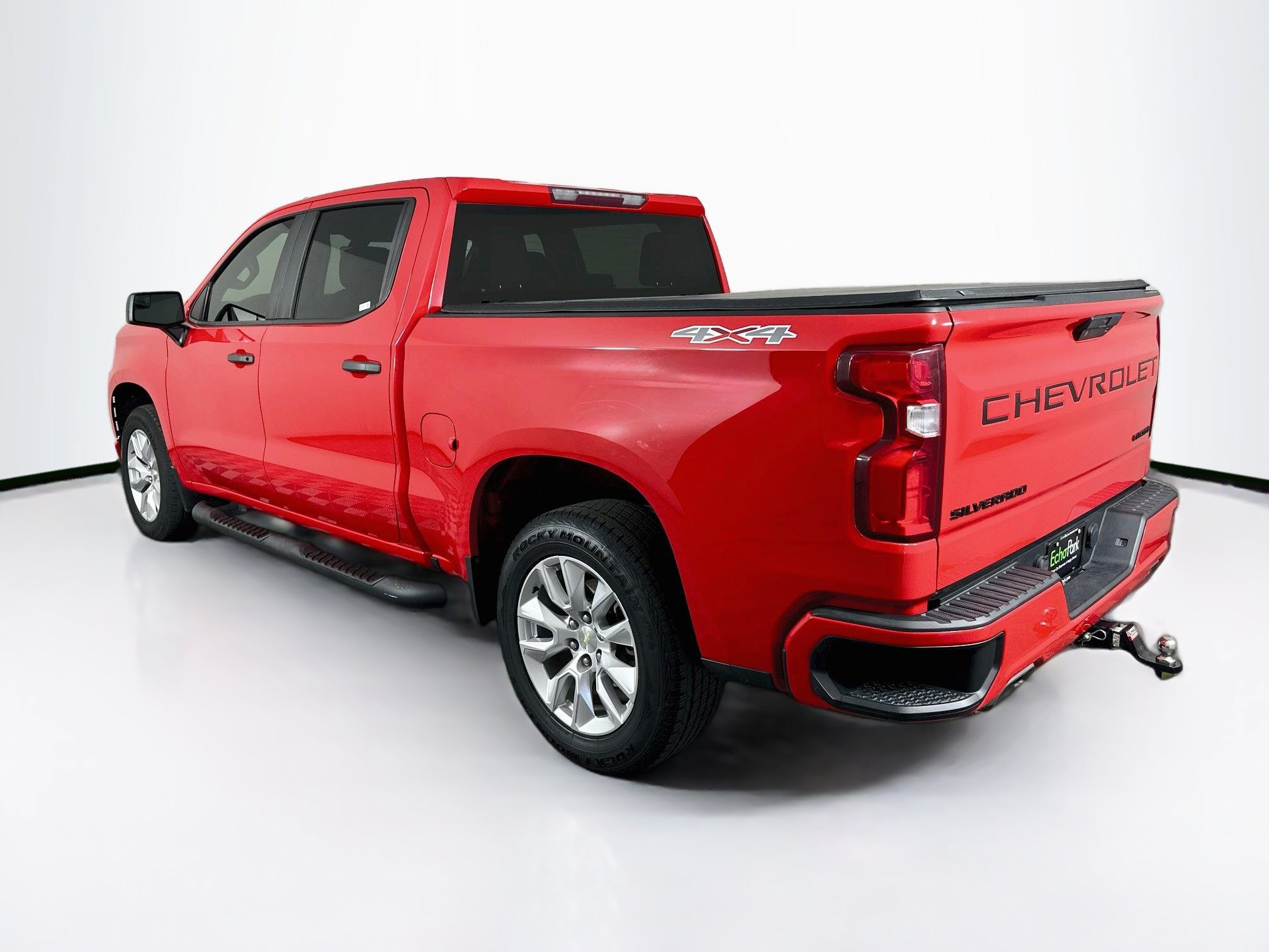 Used 2020 Chevrolet Silverado 1500 Custom w/ Custom Value Package AWD/4WD image 5