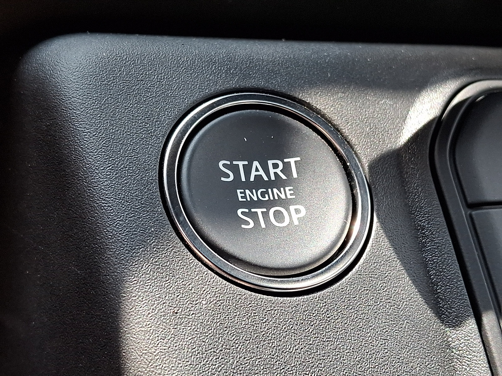 New 2026 Land Rover Defender 110 S AWD/4WD image 19