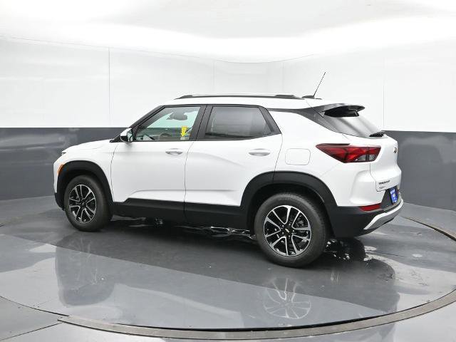 New 2026 Chevrolet TrailBlazer LT w/ Convenience Package image 3