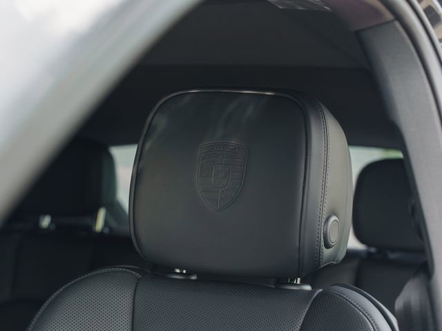 New 2026 Porsche Macan Turbo AWD/4WD image 19