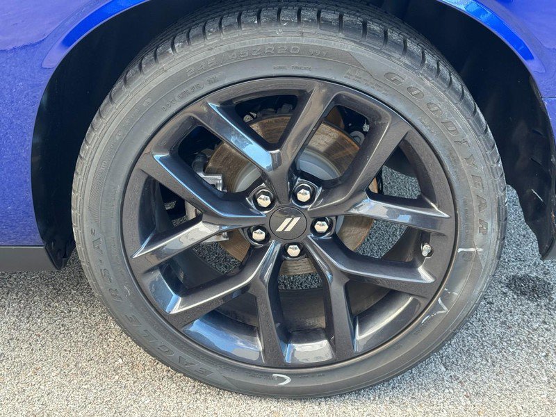 Used 2022 Dodge Challenger R/T w/ Blacktop Package image 7