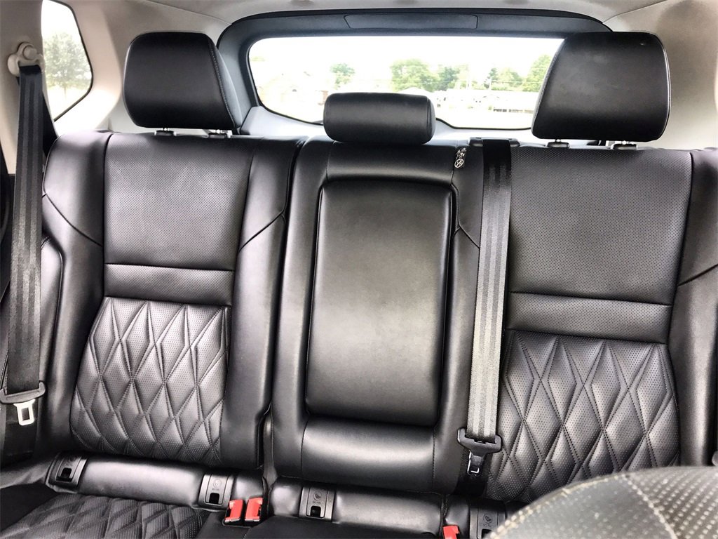 Used 2023 Nissan Rogue Platinum w/ Platinum Premium Package image 23