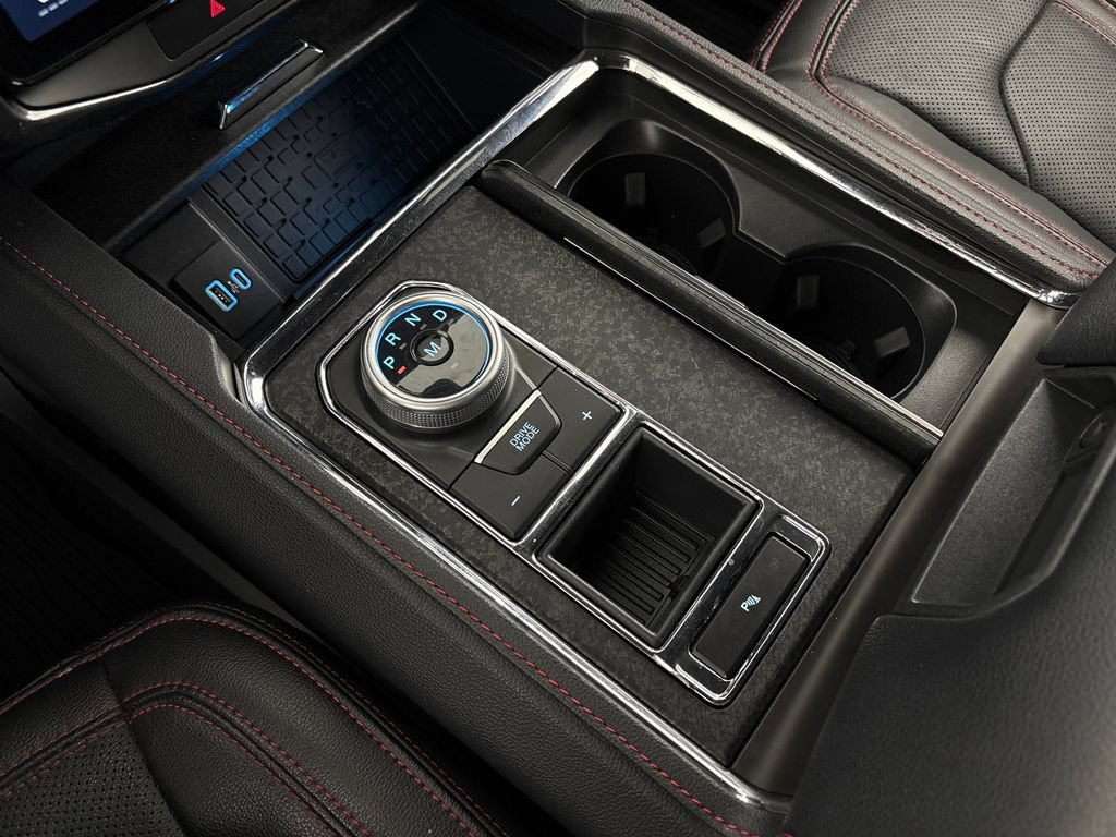 Certified 2023 Ford Expedition Limited RWD image 28