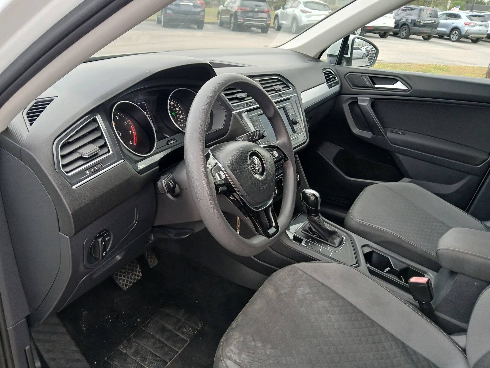 Used 2021 Volkswagen Tiguan S FWD image 10