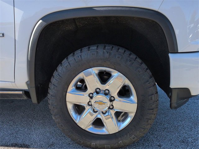 Used 2023 Chevrolet Silverado 3500 LTZ w/ Z71 Chrome Sport Edition image 10