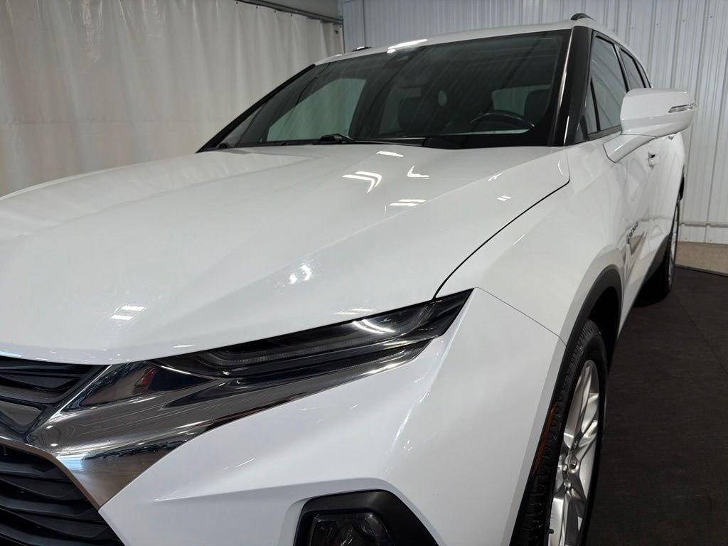 Certified 2019 Chevrolet Blazer LT w/ Sun and Wheels Package AWD/4WD image 14
