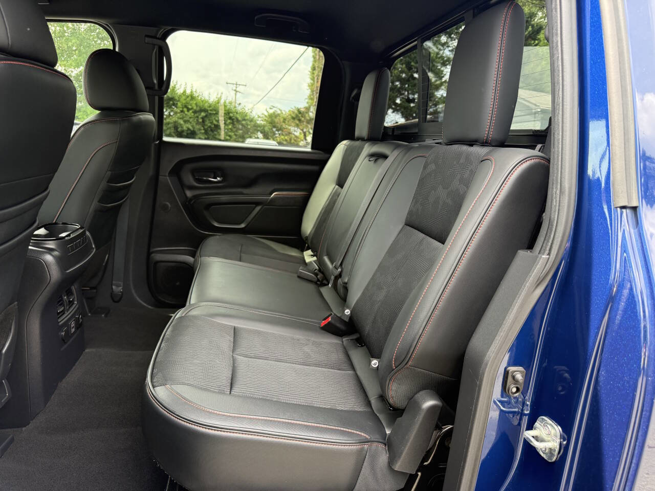 Used 2021 Nissan Titan PRO-4X w/ Pro-4x Utility Package AWD/4WD image 11