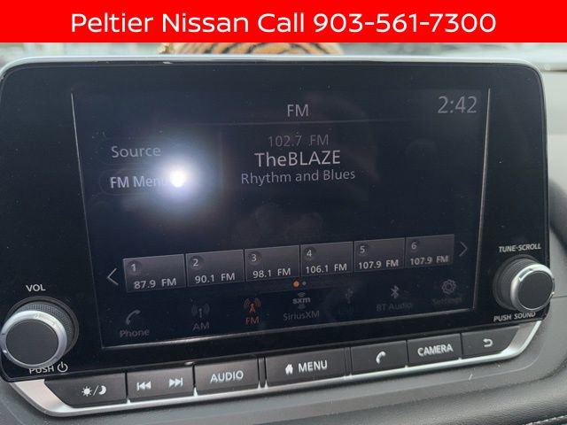 Certified 2024 Nissan Rogue SV w/ SV Premium Package FWD image 14