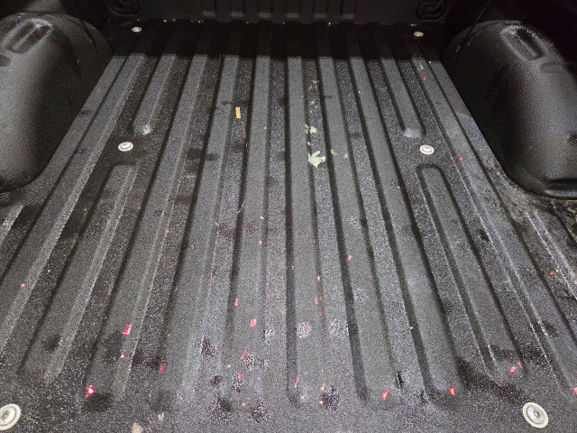 Used 2020 Ford F150 Lariat image 31