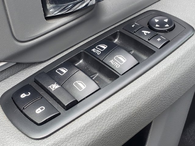 Used 2018 RAM 1500 Big Horn AWD/4WD image 12