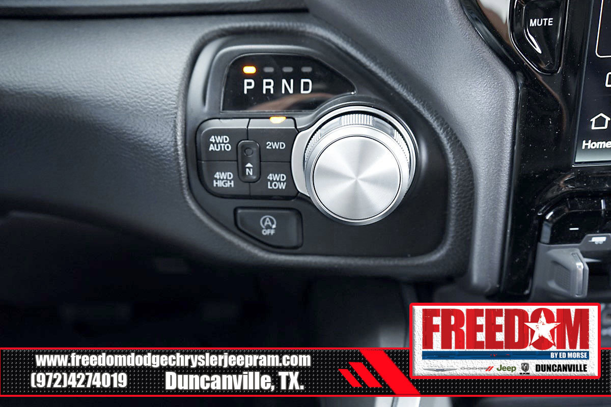 New 2023 RAM 1500 Laramie image 23