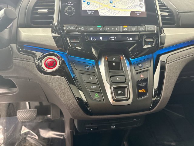 Used 2023 Honda Odyssey Touring image 18