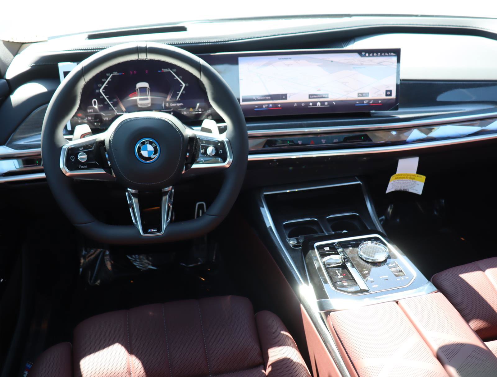 New 2026 BMW 750e xDrive image 10