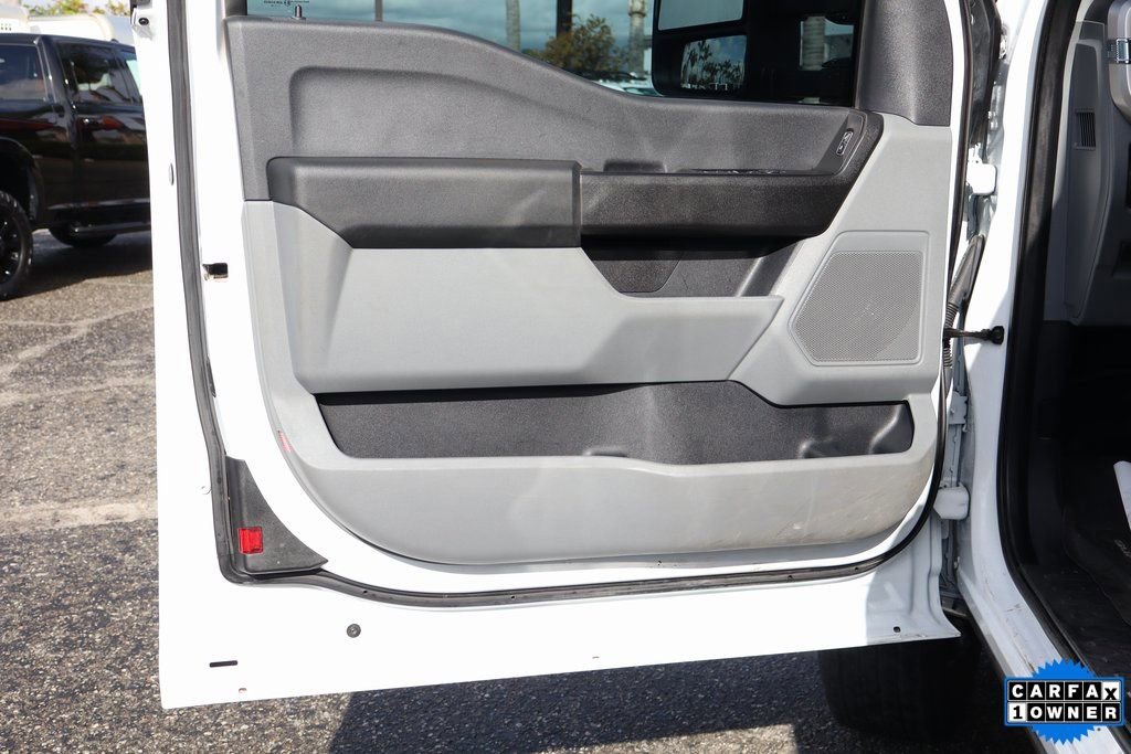 Used 2023 Ford F250 XL w/ Snow Plow/Camper Package image 14