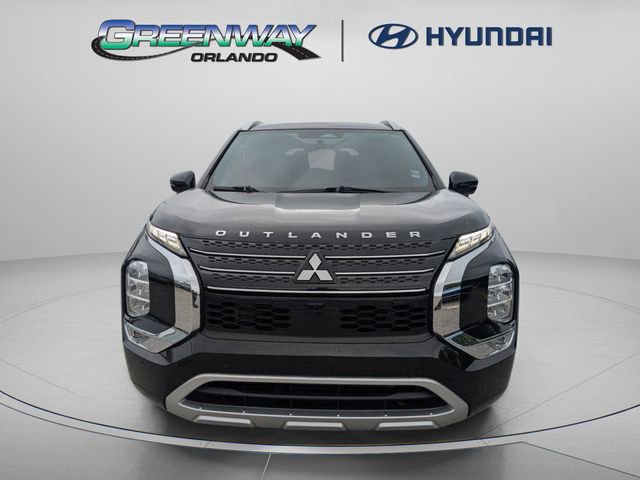 Used 2023 Mitsubishi Outlander SEL image 3