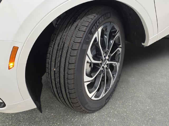 New 2026 Lincoln Nautilus Reserve AWD/4WD image 27