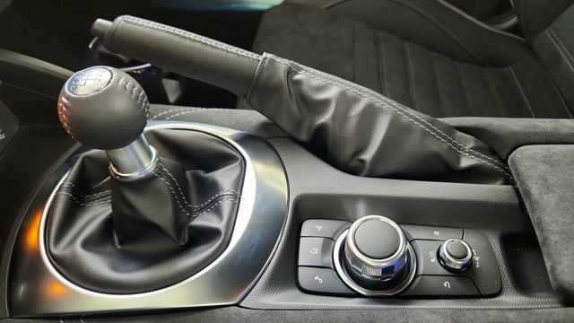 New 2026 MAZDA MX-5 Miata RF Club w/ Interior Package RWD image 17
