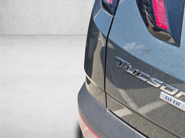 Used 2022 Hyundai Tucson Blue AWD/4WD image 11