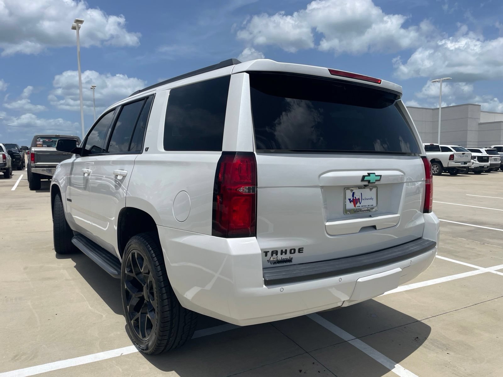 Used 2016 Chevrolet Tahoe LT RWD image 6