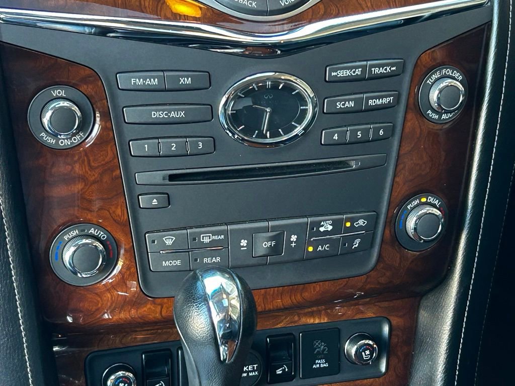 Used 2015 INFINITI QX80 4WD w/ Deluxe Technology Package image 22
