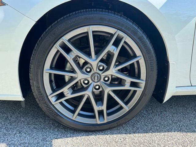 Used 2023 Nissan Altima 2.0 SR FWD image 2