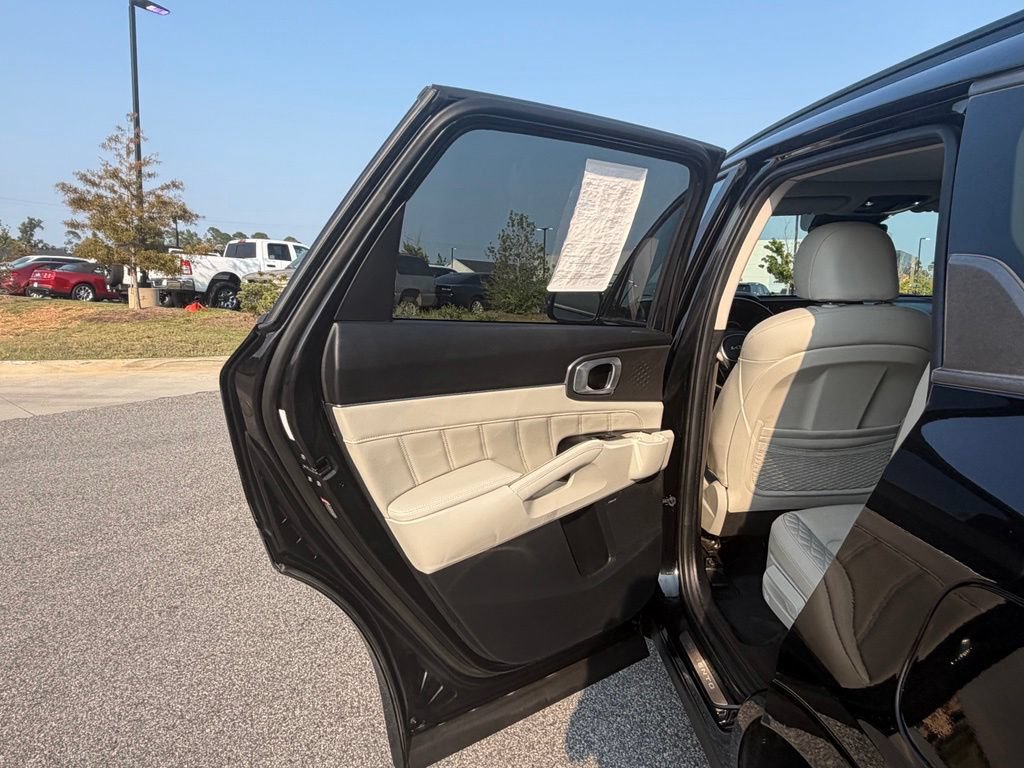 Used 2022 Kia Sorento SX FWD image 45