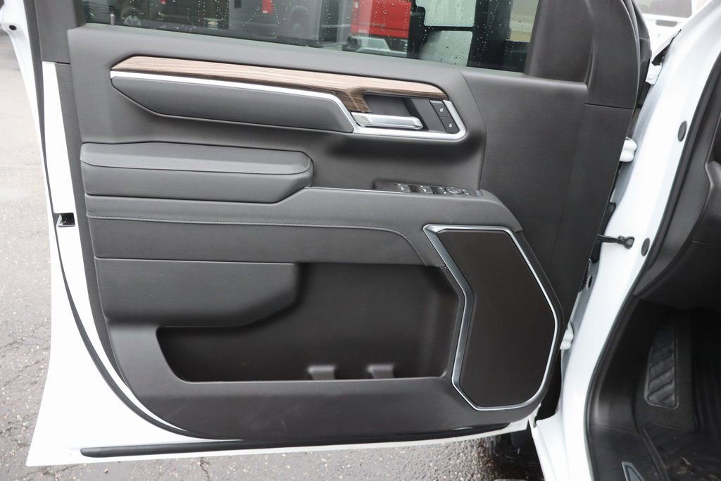 Used 2025 Chevrolet Silverado 2500 LT w/ All Star Edition image 19